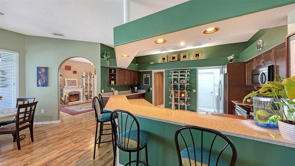 Image 18 of property listing at 7501 52ND TERRACE E, Bradenton, FL 34203