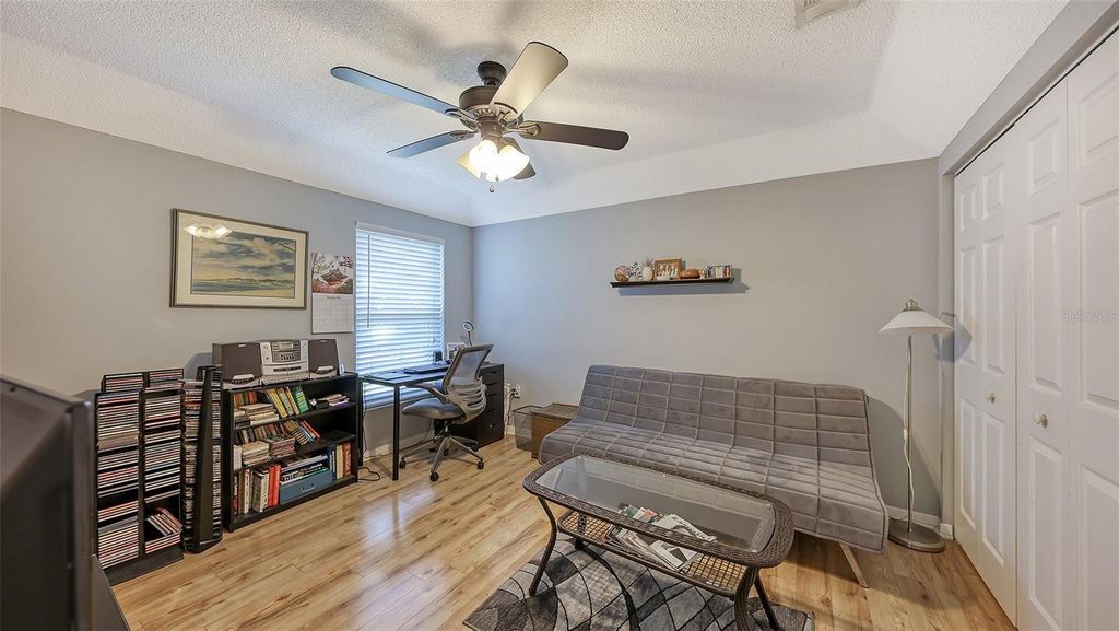 Image 34 of property listing at 7501 52ND TERRACE E, Bradenton, FL 34203