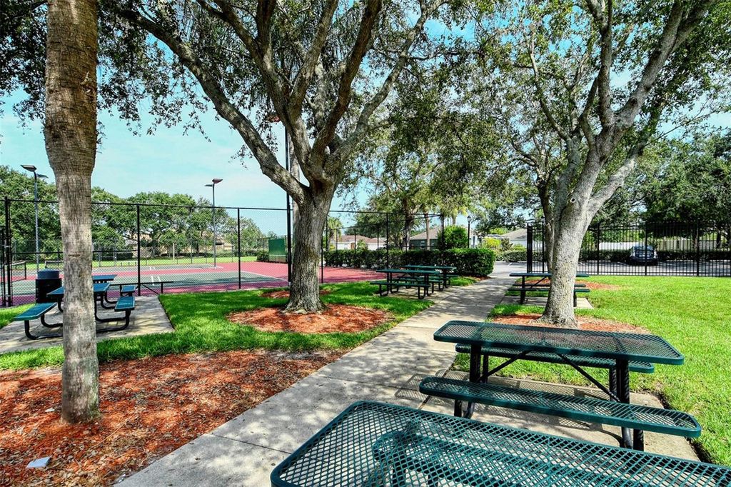 Image 57 of property listing at 7501 52ND TERRACE E, Bradenton, FL 34203