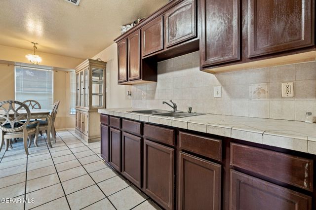 12364 TIERRA MADRE Road, El Paso, TX 79938