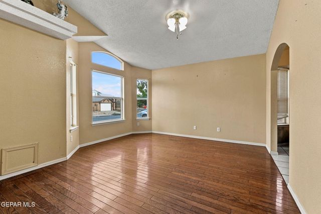 12364 TIERRA MADRE Road, El Paso, TX 79938
