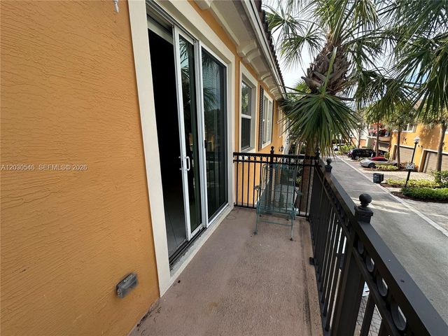 12630 NW 32nd Ct, Sunrise, FL 33323