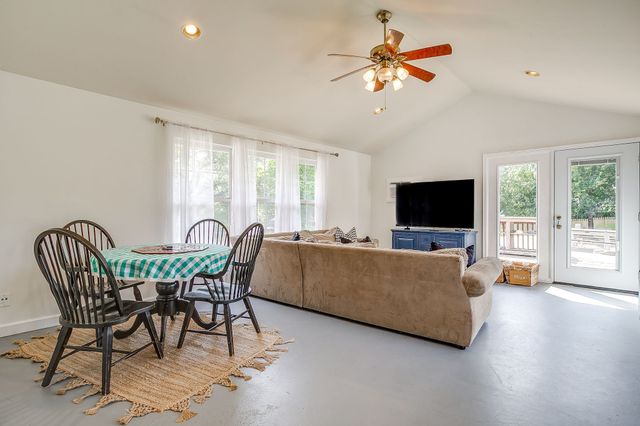 6705 Hanover Road, Fort Worth, TX 76116
