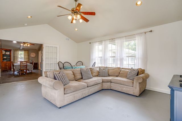 6705 Hanover Road, Fort Worth, TX 76116