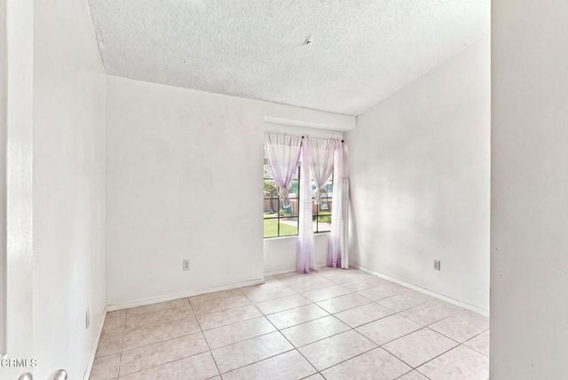 3534 Olds Road, Oxnard, CA 93033