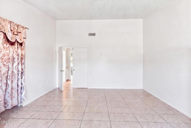 3534 Olds Road, Oxnard, CA 93033