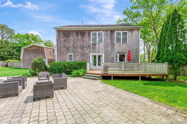 26 Box Tree Road, East Quogue, NY 11942