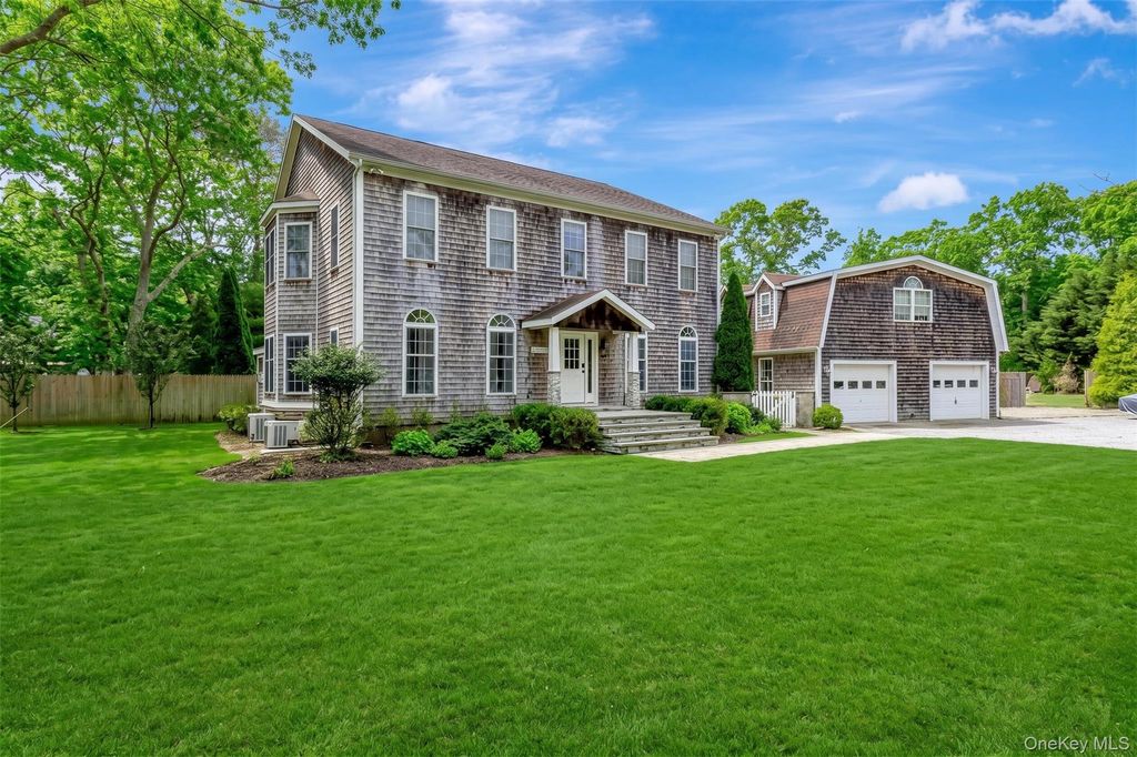 26 Box Tree Road, East Quogue, NY 11942