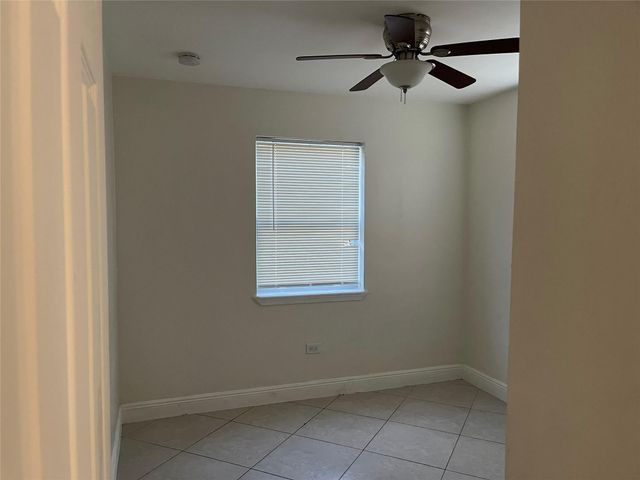 211 S F Street, Lake Worth Beach, FL 33460