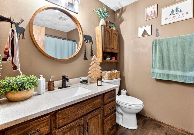 W5981 WOODSEDGE COURT, Appleton, WI 54915