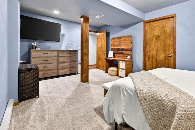 W5981 WOODSEDGE COURT, Appleton, WI 54915