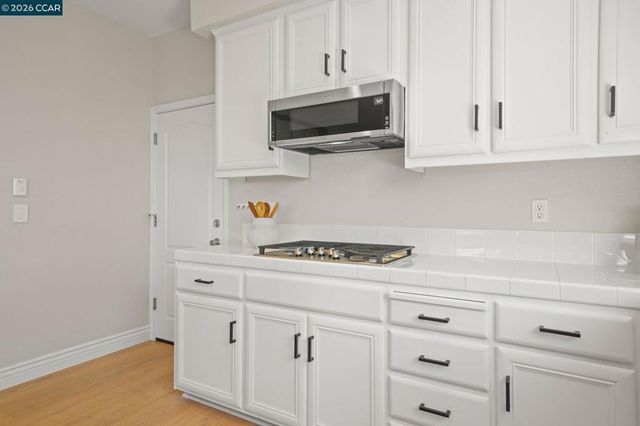 5003 Raven Way, Clayton, CA 94517