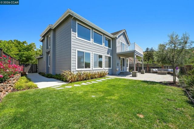 5003 Raven Way, Clayton, CA 94517