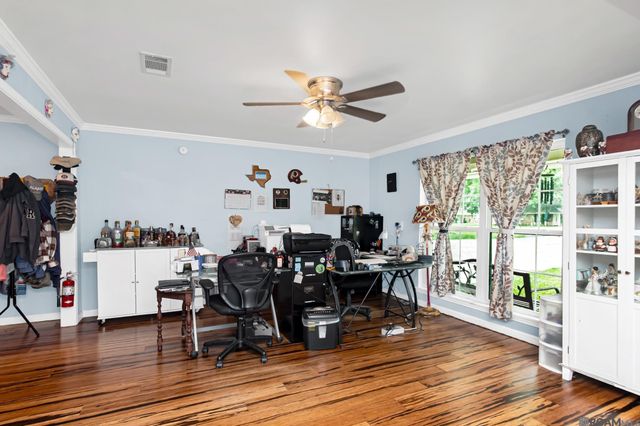 45046 Riverside Estates Dr, St Amant, LA 70774