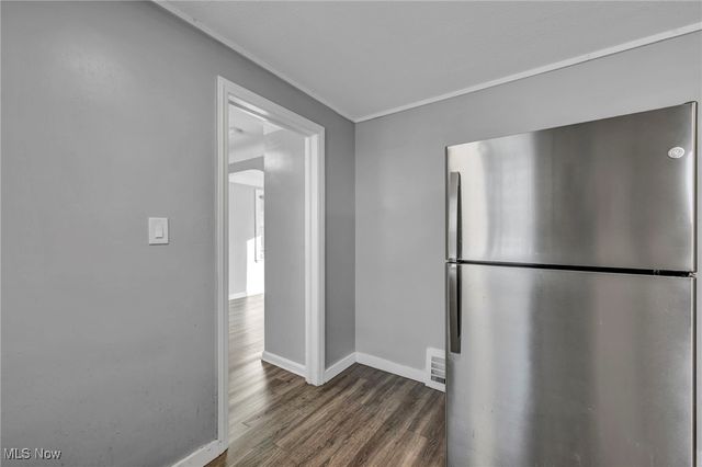 5194 Homewood Avenue, Maple Heights, OH 44137