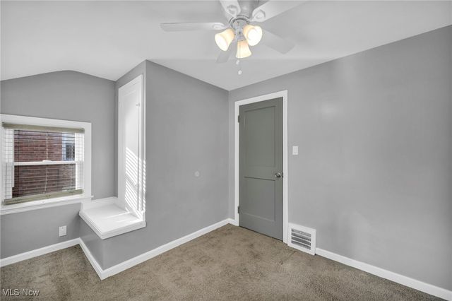 5194 Homewood Avenue, Maple Heights, OH 44137