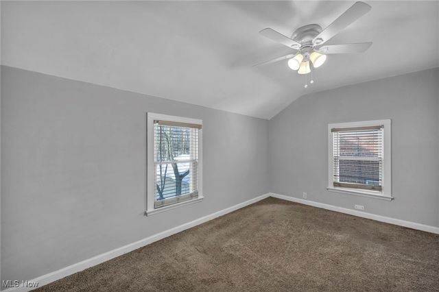 5194 Homewood Avenue, Maple Heights, OH 44137