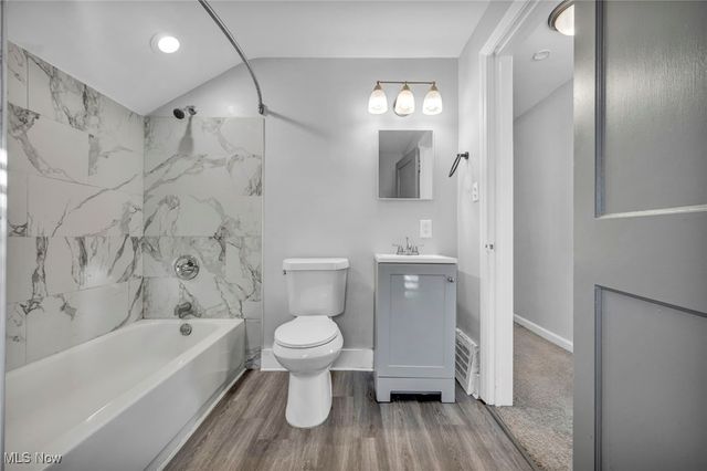 5194 Homewood Avenue, Maple Heights, OH 44137