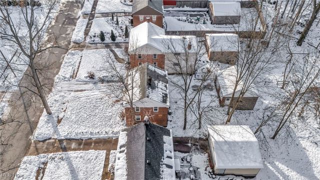 5194 Homewood Avenue, Maple Heights, OH 44137