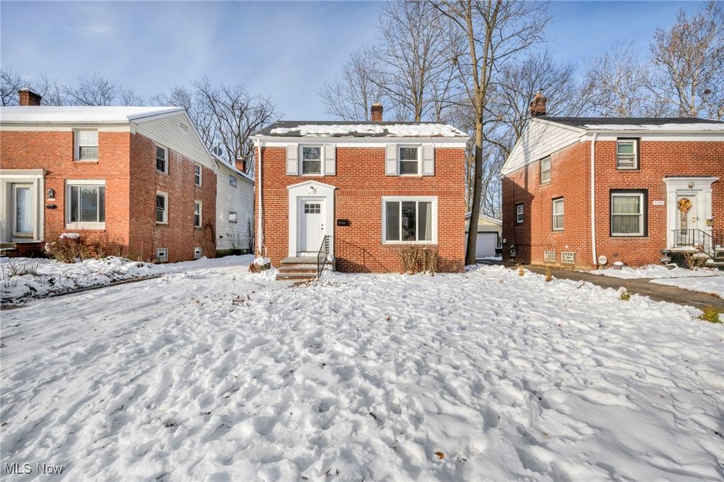 5194 Homewood Avenue, Maple Heights, OH 44137
