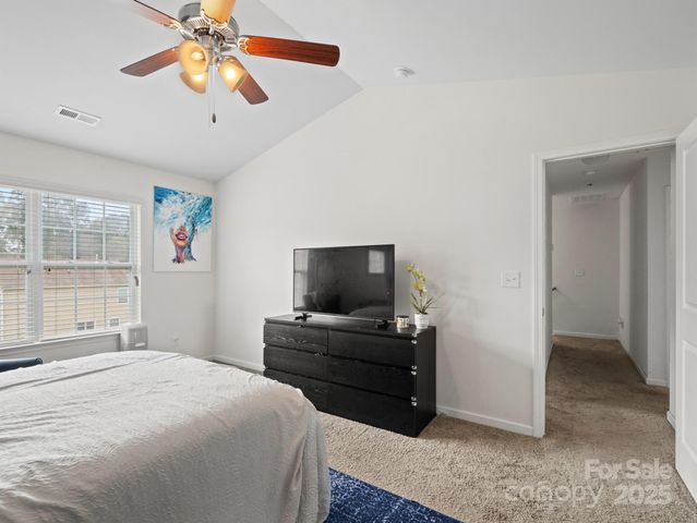 5502 Tumbling Brook Lane, Charlotte, NC 28216