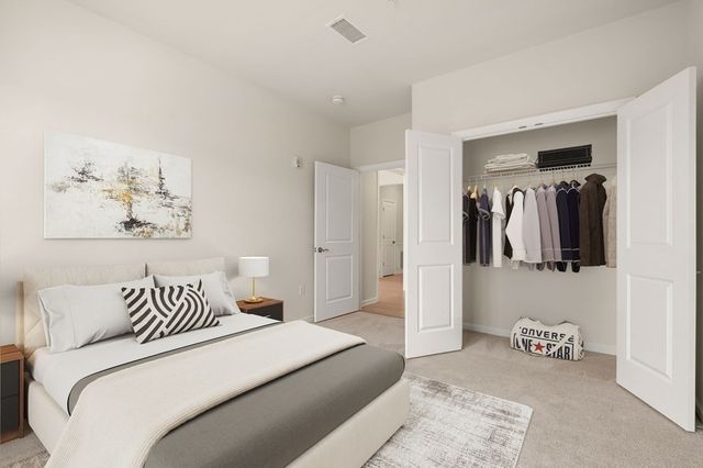 320 Martins Landing 406, North Reading, MA 01864