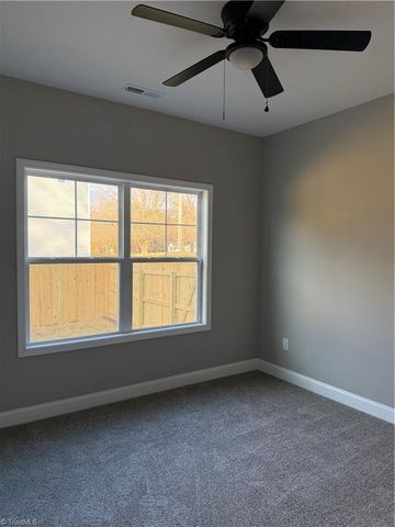 2710 Griffith Road, Winston-salem, NC 27103