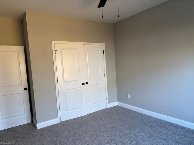 2710 Griffith Road, Winston-salem, NC 27103