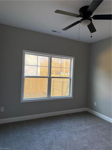 2710 Griffith Road, Winston-salem, NC 27103