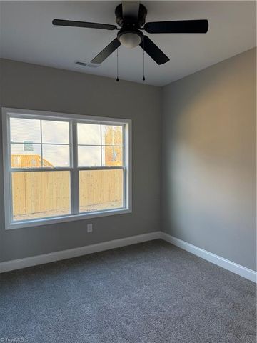 2710 Griffith Road, Winston-salem, NC 27103