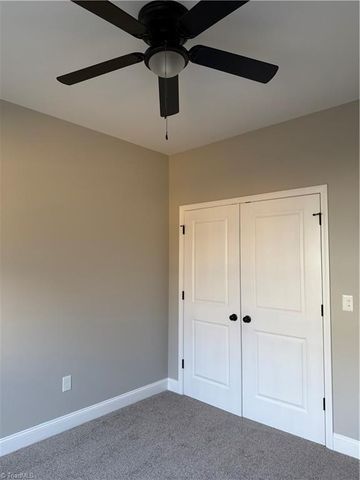 2710 Griffith Road, Winston-salem, NC 27103