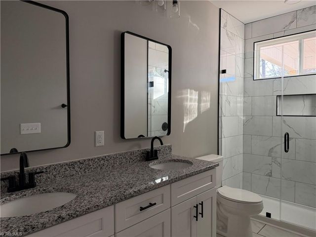 2710 Griffith Road, Winston-salem, NC 27103