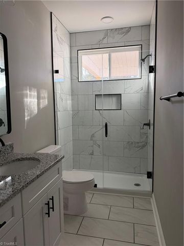 2710 Griffith Road, Winston-salem, NC 27103