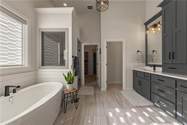 1317 Granton Lane, Raymore, MO 64083