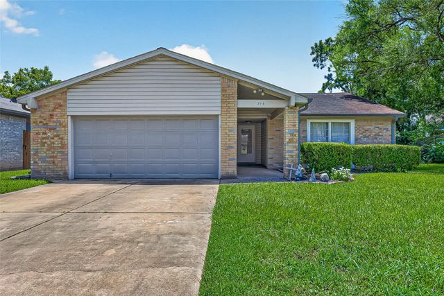 715 N Fork Court, Katy, TX 77450