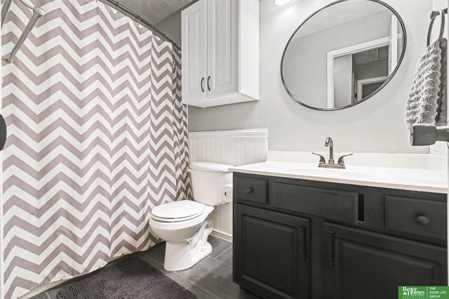 12906 Vernon Avenue, Omaha, NE 68164