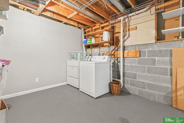 12906 Vernon Avenue, Omaha, NE 68164