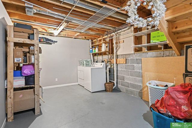 12906 Vernon Avenue, Omaha, NE 68164