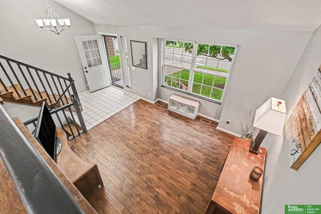 12906 Vernon Avenue, Omaha, NE 68164