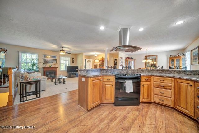 2180 Kings Church Rd, Taylorsville, KY 40071