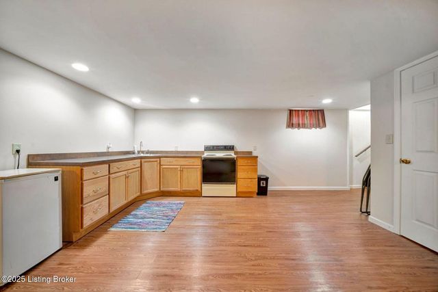 2180 Kings Church Rd, Taylorsville, KY 40071