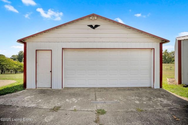 2180 Kings Church Rd, Taylorsville, KY 40071