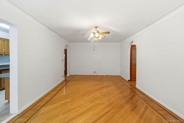 1 Broad Parkway 3M, White Plains, NY 10601