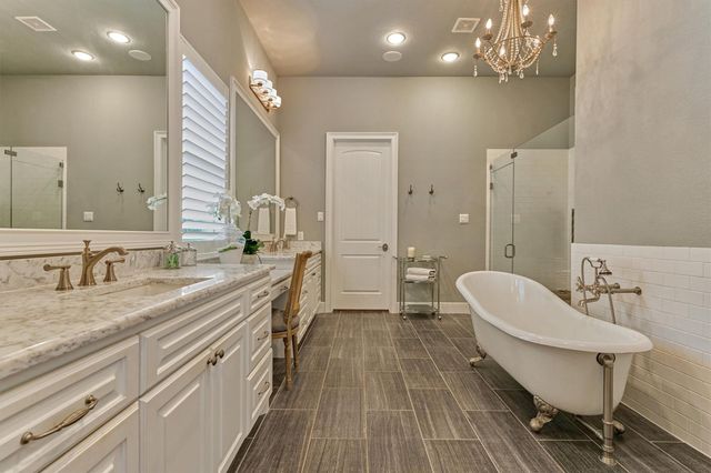 187 Windfair Loop, Montgomery, TX 77316