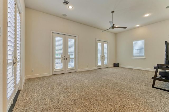 187 Windfair Loop, Montgomery, TX 77316