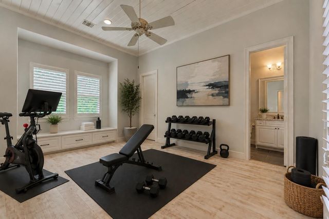 187 Windfair Loop, Montgomery, TX 77316