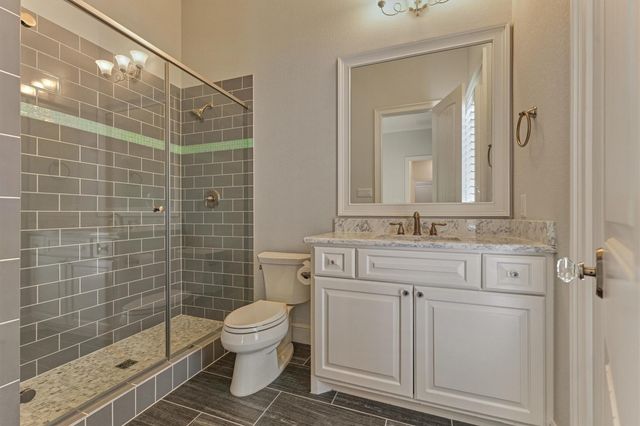 187 Windfair Loop, Montgomery, TX 77316