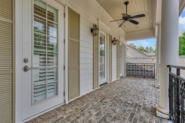 187 Windfair Loop, Montgomery, TX 77316