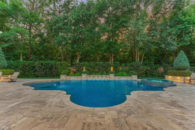 187 Windfair Loop, Montgomery, TX 77316