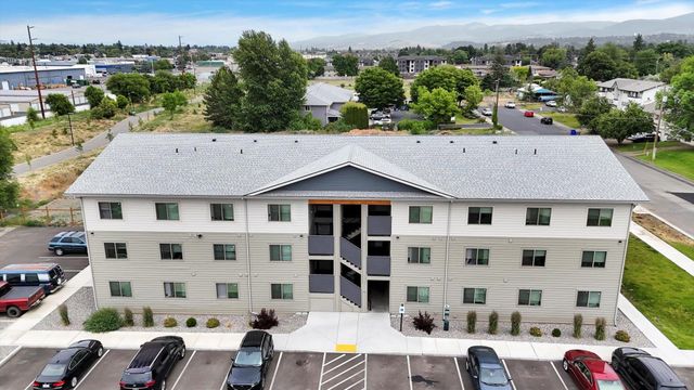 12409 E 3rd Ave, Spokane Valley, WA 99216
